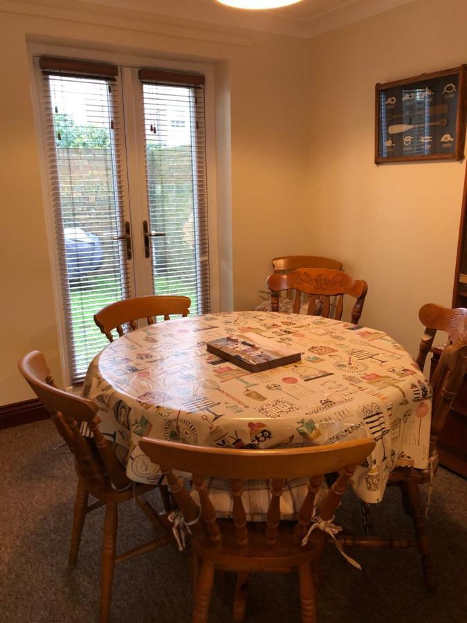 Quayside Close Holiday Apartments 浦耳 外观 照片
